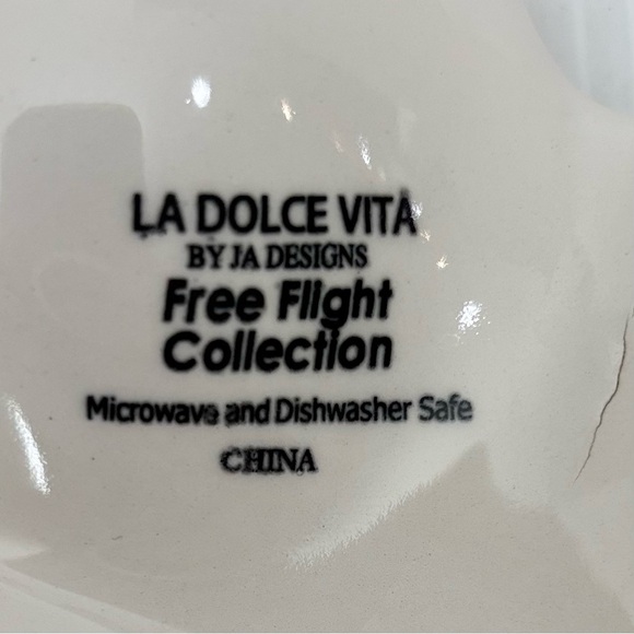 La Dolce Vita Butterfly Trinket Dish Free Flight Collection 9” - Picture 3 of 6